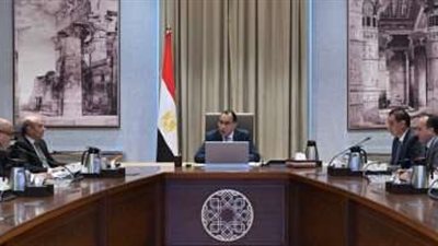 «مدبولي» يتابع موقف مشروعات القوانين المقرر إرسالها إلى مجلس النواب