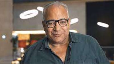 حقيقة غلق حساب بيومي فؤاد بعد هجومه على محمد سلام