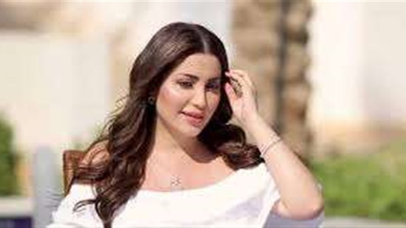 الفنانة نسرين طافش
