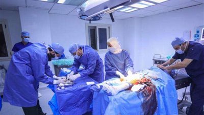 الصحة: وصول مجموعة من الفلسطينيين المصابين للعلاج بمصر