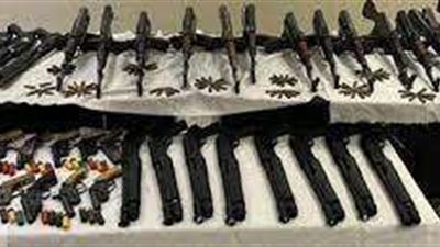 ضبط ورشة لتصنيع وإصلاح الأسلحة النارية بدون ترخيص بالمنيا