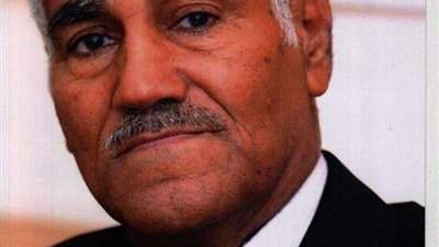 الشاعر عبدالستار سليم: نتمنى أن تكون هناك أطروحات وأفكار بنّاءة لخدمة  مسيرة الشعر