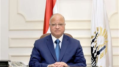 محافظ القاهرة: تنفيذ خطة استخدام لمبات الليد الموفرة في الطاقة