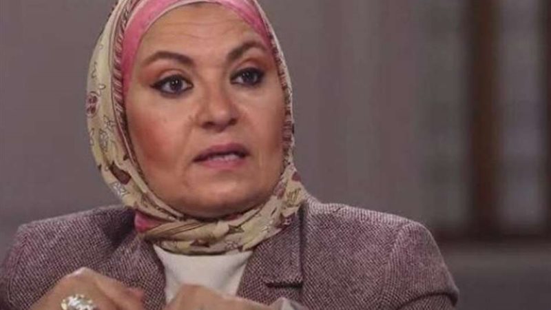 الدكتورة هبة قطب