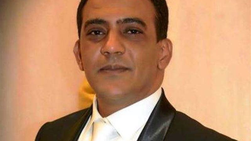 nullالدكتور رائد