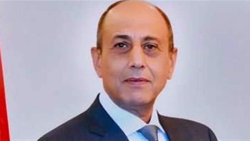 محمد عباس وزير الطيران