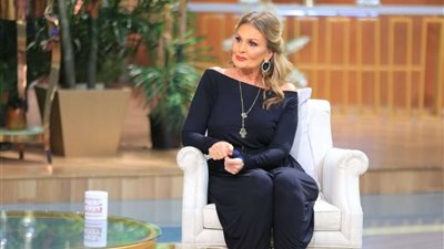 يسرا تنعى الفنان عثمان محمد علي بهذه الكلمات