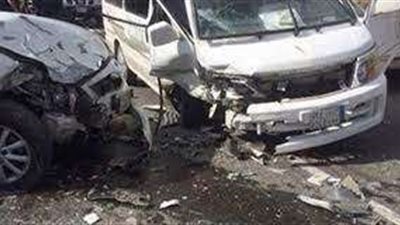 مصرع شخص وإصابة 13 آخرين في حادث بطريق الإسكندرية الصحراوي