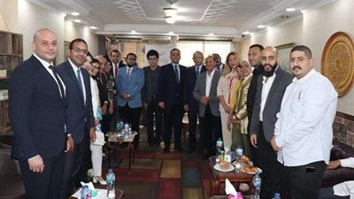 التنسيقية تستقبل حزبي المؤتمر والحركة الوطنية واتحاد العمال