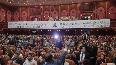 مؤتمر حزب إرادة جيل لدعم السيسي يقف دقيقة حدادا على أرواح شهداء فلسطين