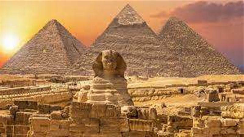 أهرمات الجيزة