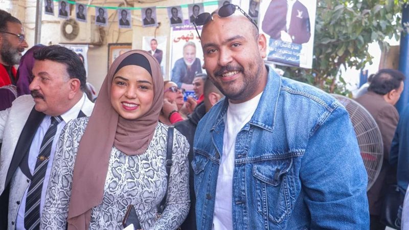 الفنان مصطفى بسيط