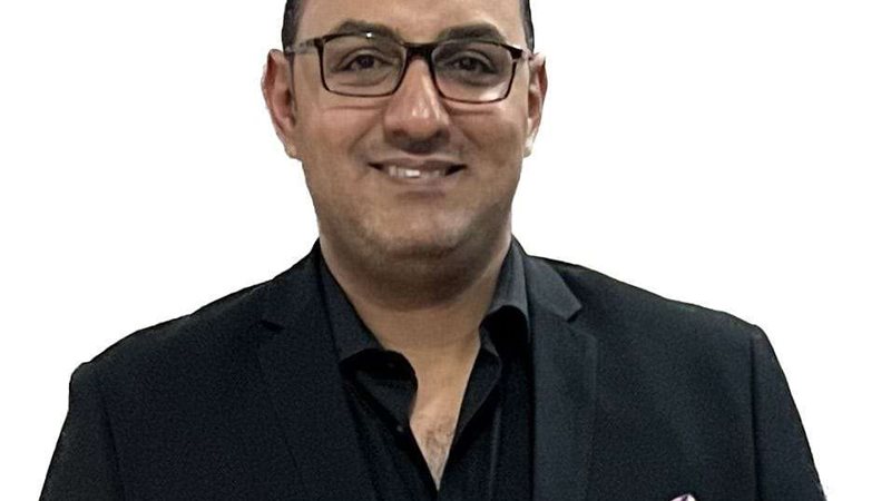 الدكتور محمد عبد