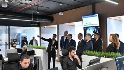 رئيس الوزراء يتفقد مركز الخدمات المشتركة لشركة بيبسيكو العالمية