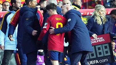 الطبيب: مدرب منتخب إسبانيا هو السبب في إصابة جافي بالصليبي