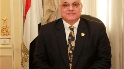 عزيز سابق : إقرار قانون التصالح انتصار لمصلحة الوطن والمواطن