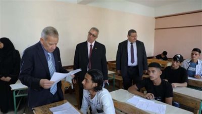 «التعليم»: بدء تلقي طلبات المشاركة في امتحانات الدبلومات للعام 2023-2024