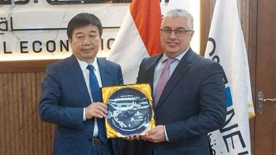 رئيس اقتصادية قناة السويس: المنطقة تولي اهتمامًا كبيرا بقطاع صناعة السيارات