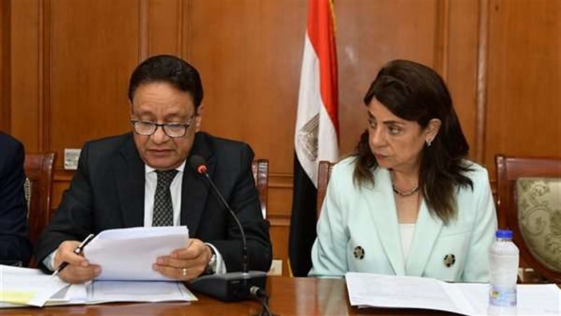 اجتماع لجنة الإعلام