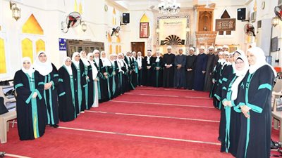 الأوقاف تقيم مقرأة الواعظات لقراءة سورة الكهف لأول مرة