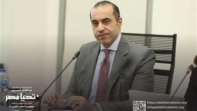 حملة المرشح الرئاسي السيد عبدالفتاح السيسي تفتتح مقرها في مدينة العريش