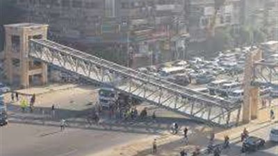 كواليس سقوط جزء من كوبري المشاة بشارع أحمد عرابي