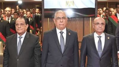 أعضاء النيابة العامة الجدد يؤدون اليمين أمام النائب العام ووزير العدل