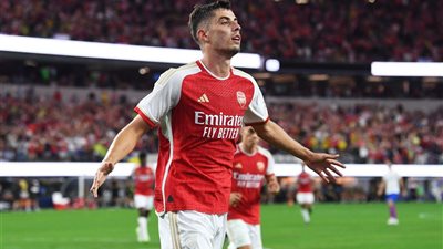 متصدر الدوري الإنجليزي..هافيرتيز ينقذ أرسنال من فخ التعادل أمام برينتفورد