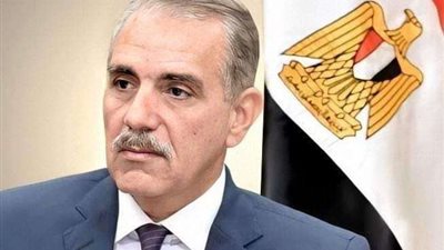محافظ كفر الشيخ يعلن توقف حركة الملاحة والصيد بميناء البرلس والسواحل الشمالية