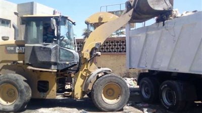 محافظ أسيوط يكثف حملات رفع المخلفات والقمامة بالقرى والمراكز