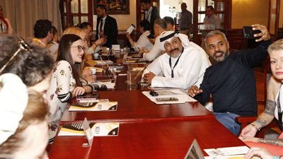 خلال لقاء مهني.. مناقشة تحديات صناعة المهرجانات المسرحية في العالم بشرم الشيخ