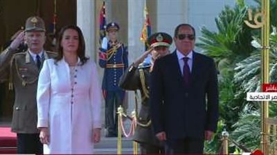 مراسم استقبال رسمية لرئيسة المجر كاتالين نوفاك