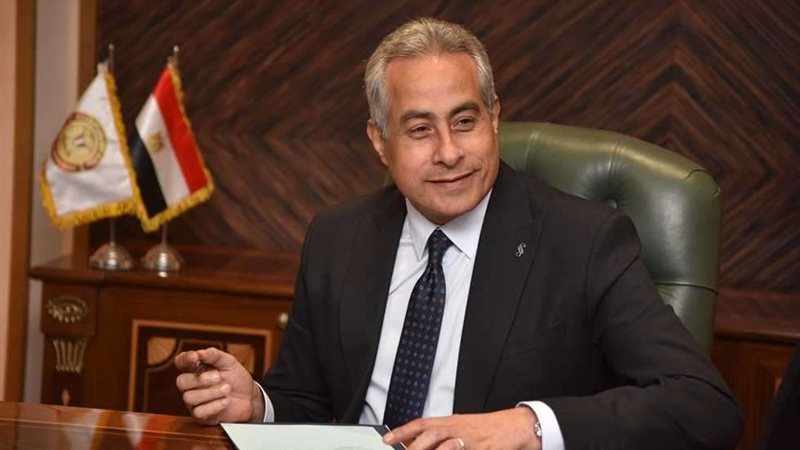 وزير العمل