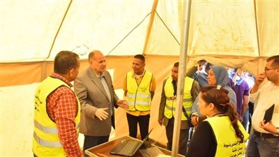 محافظ أسيوط يتفقد معسكر للإيواء العاجل بالحديقة الدولية استعدادا للأزمات والكوارث