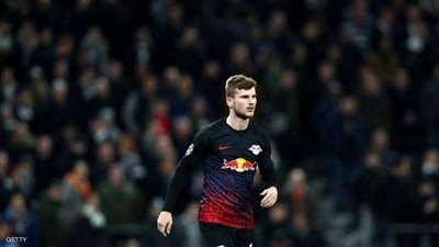 مانشستر يونايتد يستهدف التعاقد مع نجم لايبزيج الألماني في الانتقالات الشتوية