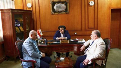 مقدمة من البنك الزراعي المصري.. 5 آلاف كوبون شراء سلع غذائية للأسر الأولى بالرعاية في قنا