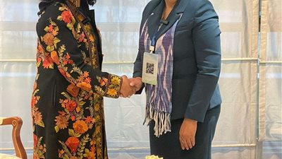 مايا مرسي تبحث مع رئيسة لجنة الأسرة والمرأة في أوزباكستان التعاون المشترك