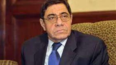 المستشار عبد المجيد محمود يدلي بصوته في الانتخابات الرئاسية.. ويحث المصريين على المشاركة