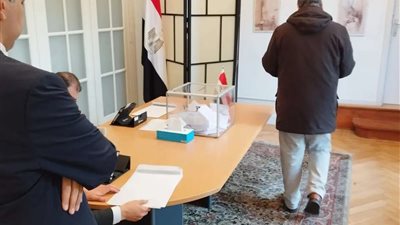 غلق صناديق الاقتراع بجدة بعد انتهاء التصويت في اليوم الثانى للانتخابات الرئاسية