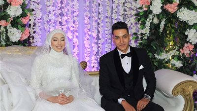 سلوى تخطف قلب محمد في حفل زفاف سعيد.. وأسرة «بلدنا اليوم» تتقدم بخالص التهنئة العروسين