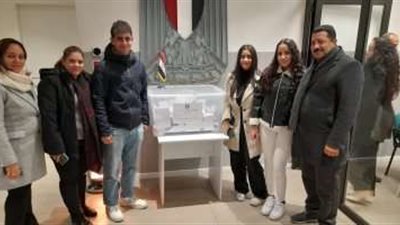 أبناء الجاليةالمصرية يتجهون إلى اللجان لإدلاء بأصواتهم بإيطاليا