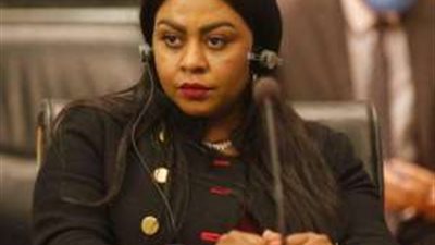 حماية البشر والطبيعة.. قيادية 