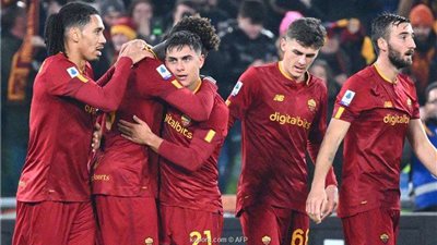 روما ينتزع فوزًا صعبًا ومتأخرًا أمام ساسولو في الدوري الإيطالي