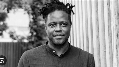 وفاة الممثل العالمي والمخرج تشارلز أوفيسر