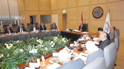 وزير النقل : لا استيراد للاتوبيسات من الخارج وندعم الصناعات الوطنية