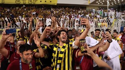 أحمد حجازي يُحيي الجماهير في مباراة سباهان بعد غياب 191 يومًا.. فيديو