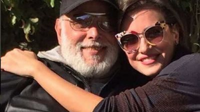 ريهام عبد الغفور تتلقى عزاء والدها أشرف عبد الغفور اليوم بمسجد الشرطة