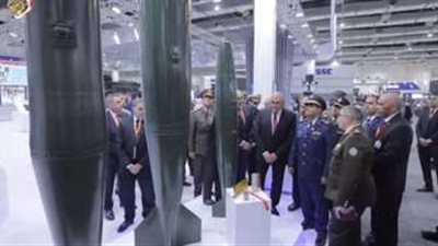 لقاءات ثنائية لقادة الأفرع الرئيسية وكبار قادة القوات المسلحة