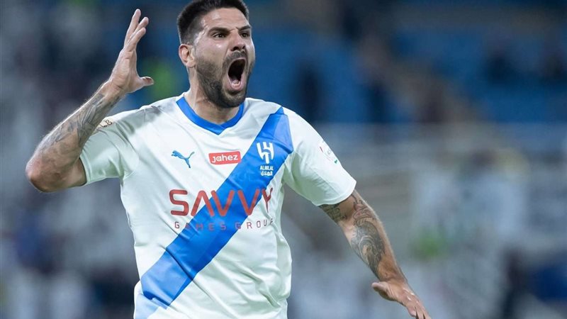 ميتروفيتش لاعب نادي