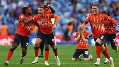 جنون البريميرليج مستمر.. لوتون تاون وأرسنال يسجلان 3 أهداف في 10 دقائق